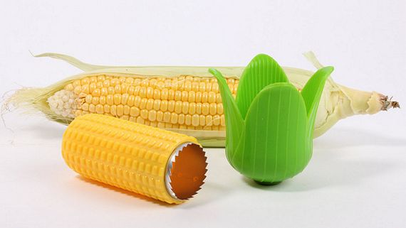Corn Twister Pulls Kernels Off Cobs In Seconds